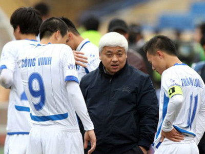 CLBBĐ Hà Nội được bỏ qua thủ tục lấy chữ ký của Chủ tịch