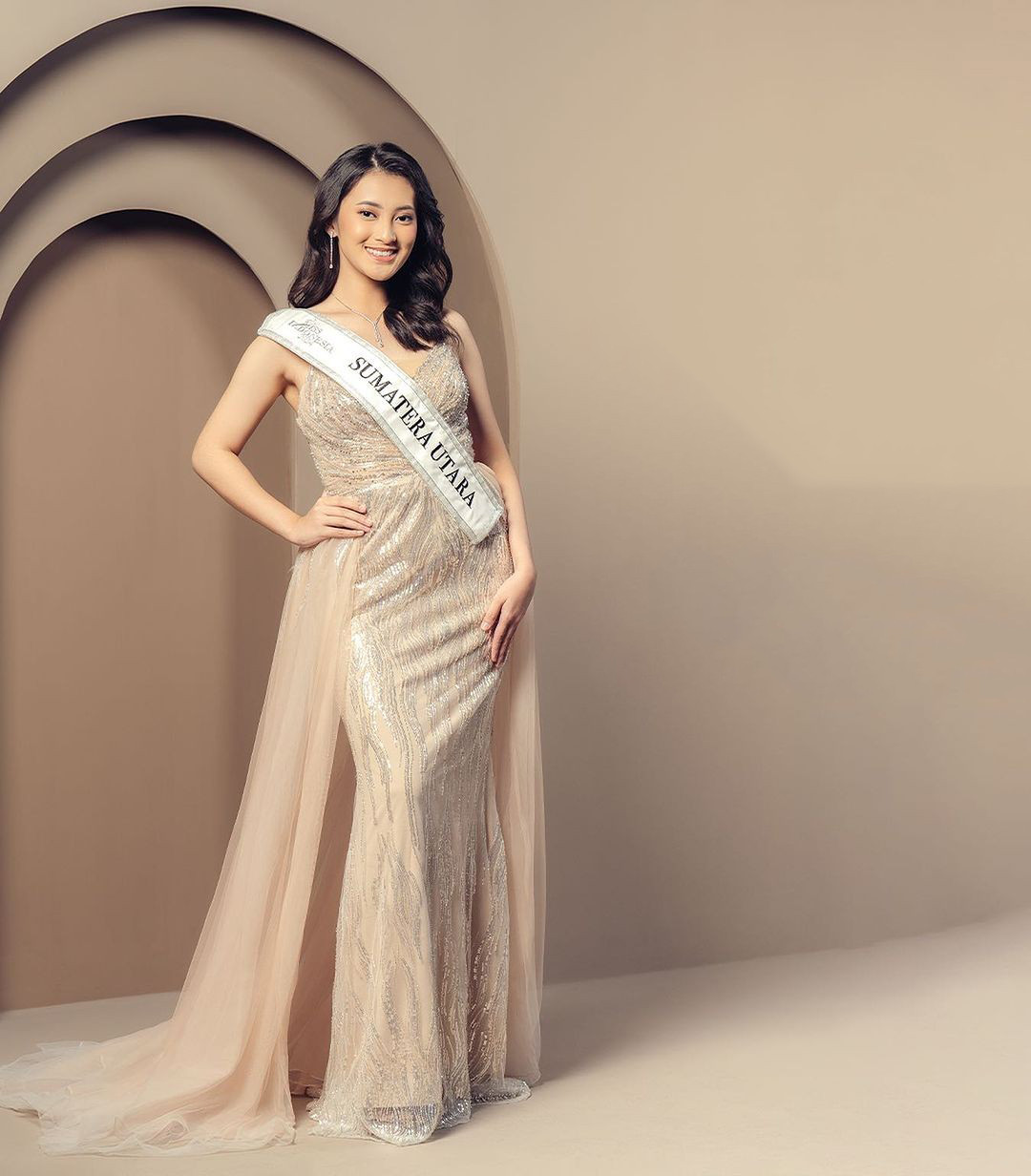 Năm ngoái, đại diện Indonesia là người đẹp Audrey Vanessa Susilo đã lọt vào top 40 trong chung kết Hoa hậu Thế giới 2024.