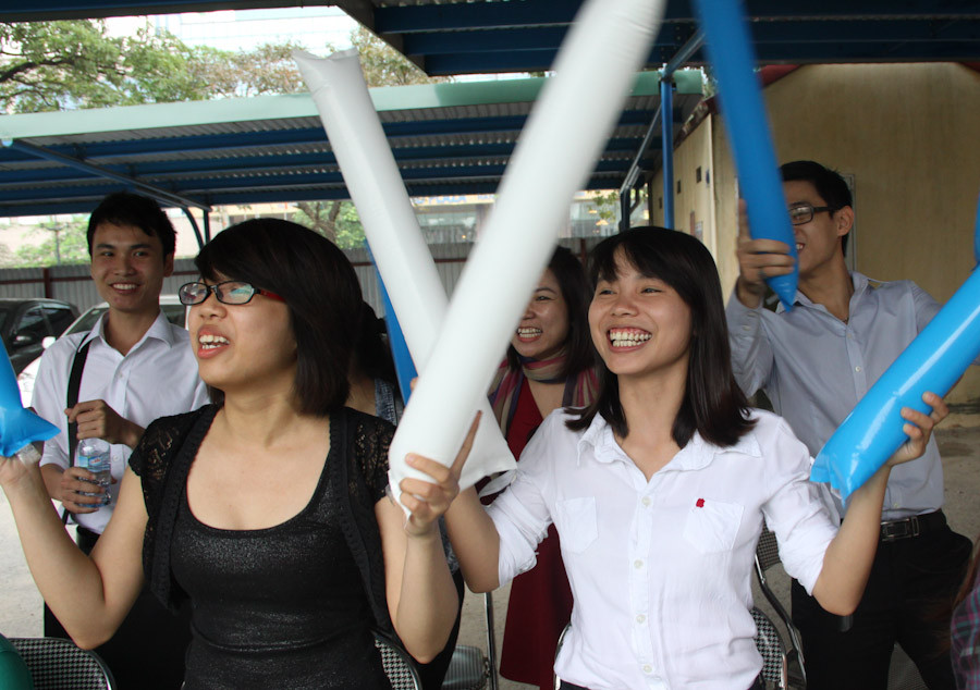 Cổ động hết mình của các cổ động viên