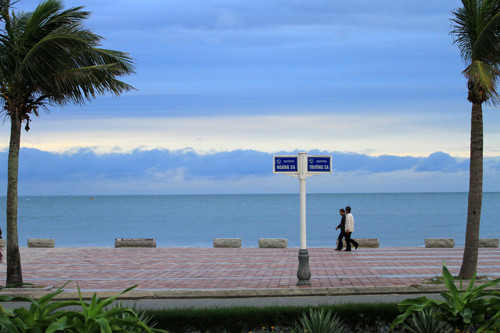 Theo Bí thư Thành ủy Đà Nẵng Trần Thọ, đặt tên đường Đại tướng Võ Nguyên Giáp nối giữa đường Hoàng Sa và Trường Sa là mong muốn của nhiều cử tri thành phố, với ý nghĩa thiêng liêng gắn với bảo vệ chủ quyền tại hai quần đảo thiêng liêng của Tổ quốc