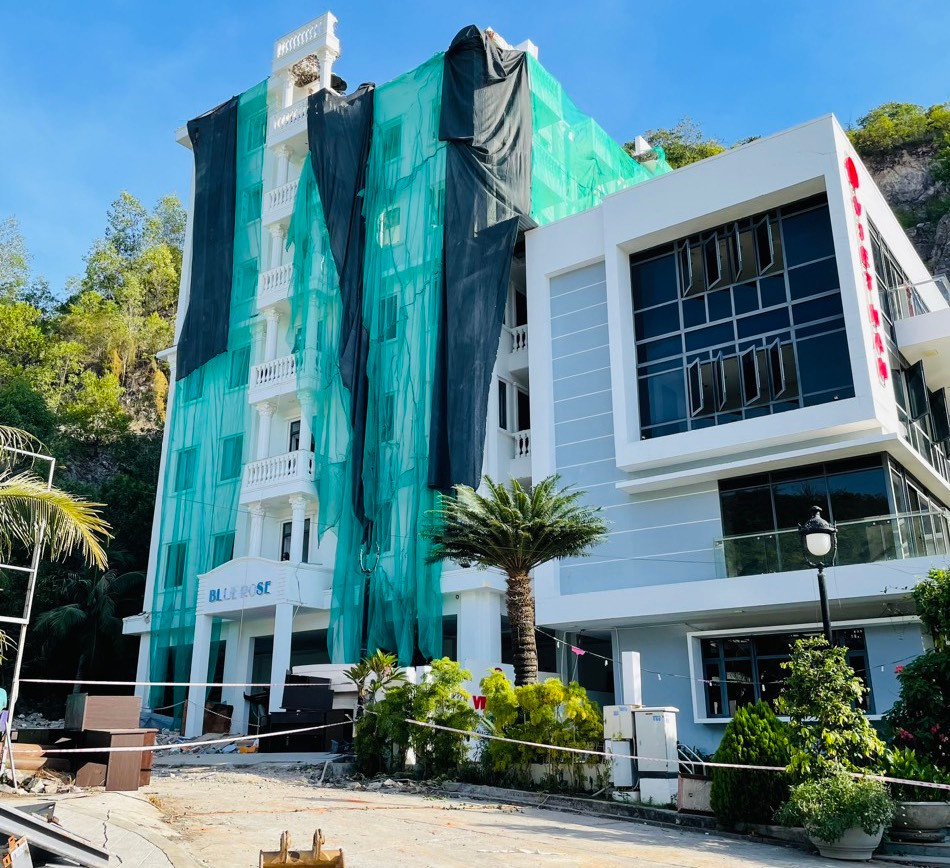 Công trình vi phạm tại lô A1 được UBND phường Vĩnh Trường phong tỏa để tháo dỡ. Ảnh: CD.