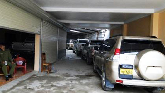 Xe ôtô các đối tượng dùng để vận chuyển ma túy . Xe ôtô các đối tượng dùng để vận chuyển ma túy