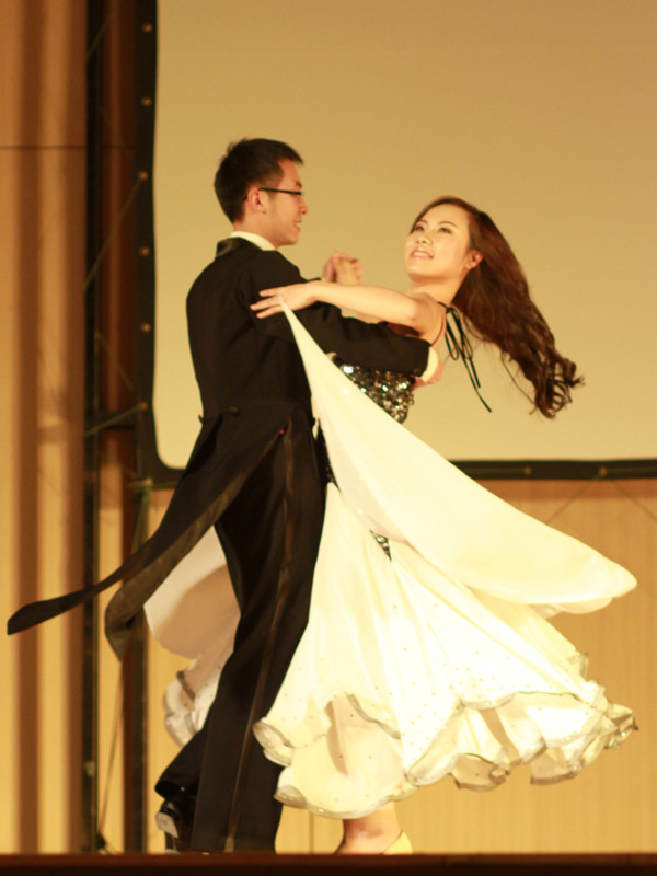 Khiêu vũ Romeo - Juliet