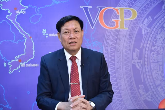 Thứ trưởng Bộ Y tế Đỗ Xuân Tuyên Thứ trưởng Bộ Y tế Đỗ Xuân Tuyên