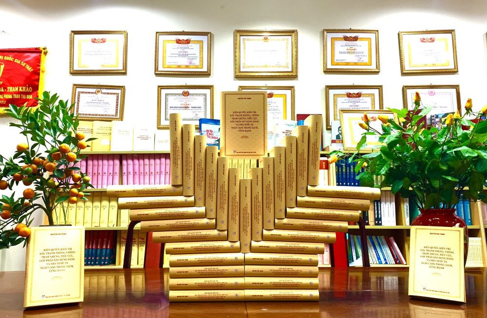 Cuốn sách của Tổng Bí thư Nguyễn Phú Trọng về phòng, chống tham nhũng