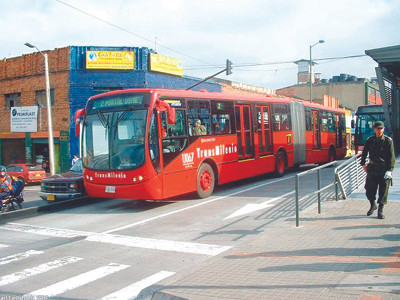 Xe buýt nhanh BRT đang được sử dụng phổ biến trên thế giới vì các ưu điểm vượt trội