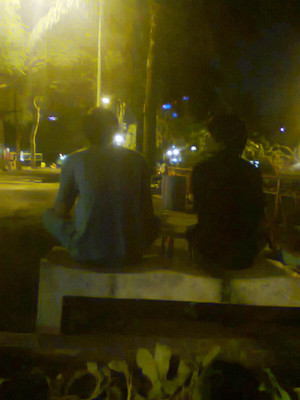 Nguy cơ lây nhiễm HIV - AIDS và các bệnh tật khác từ những đối tượng mại dâm nam đang rất lớn