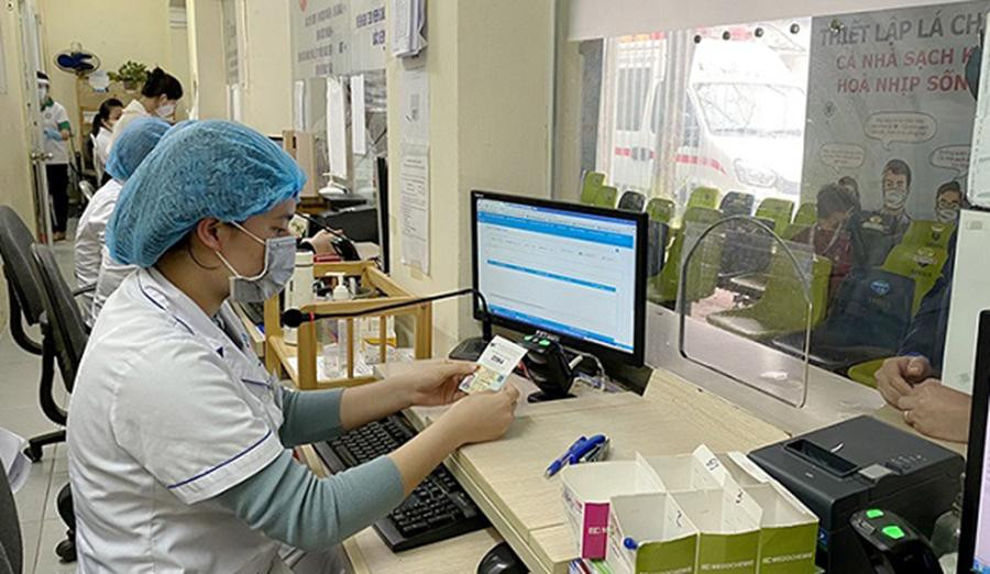 Toàn quốc đã có hơn 4,2 triệu lượt khám chữa bệnh BHYT thành công bằng căn cước công dân gắn chíp. Toàn quốc đã có hơn 4,2 triệu lượt khám chữa bệnh BHYT thành công bằng căn cước công dân gắn chíp.