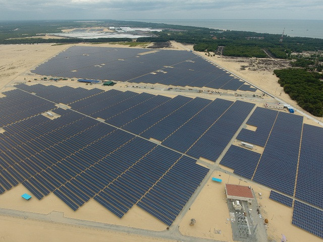 Nhà máy Điện mặt trời TTC Đức Huệ 1 Nhà máy Điện mặt trời TTC Đức Huệ 1