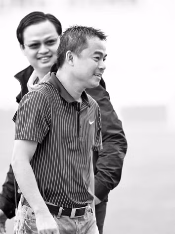 Ông Trần Tiến Đại nổi tiếng với những phi vụ mua bán cầu thủ đình đám, từng bị “bầu” Trường cho là “phá” bóng đá Việt Nam
