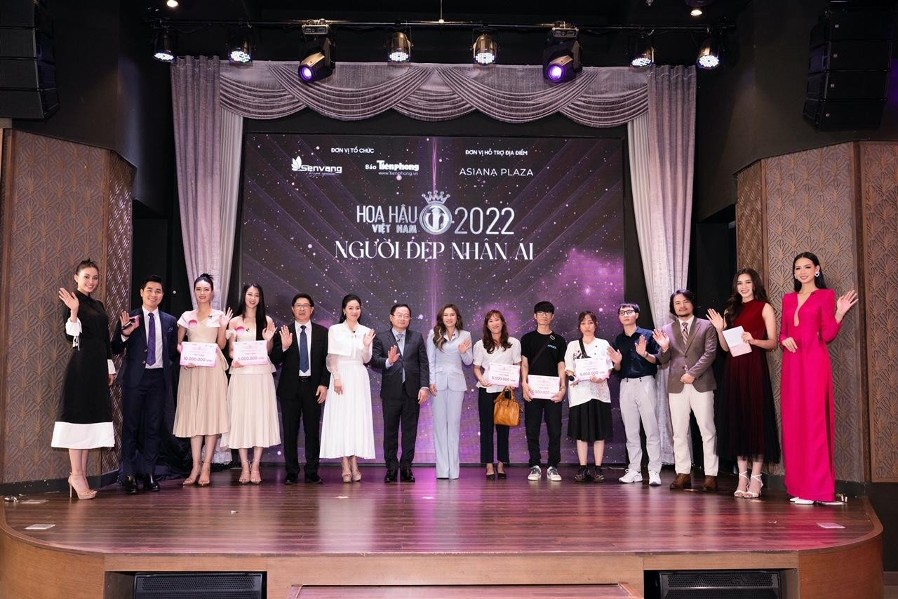 Tổng số tiền mà hai thí sinh Thanh Tâm (SBD 323) và Linh Thu (SBD 057) kêu gọi quyên góp ủng hộ được cho dự án Đêm Sài Gòn là 136,7 triệu đồng.