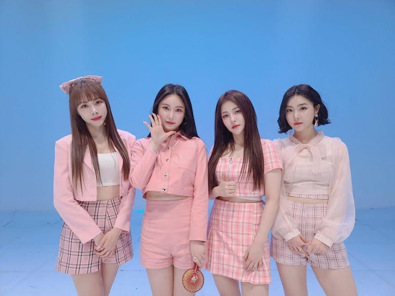 Brave Girls vượt Black Pink chiếm 'ngôi vương' của bảng xếp hạng các nhóm nhạc nữ tháng 5 ảnh 5 Brave Girls vượt Black Pink chiếm 'ngôi vương' của bảng xếp hạng các nhóm nhạc nữ tháng 5 ảnh 5