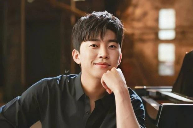 Sở dĩ Lim Young Woong liên tục nhận được những lời mời là do bất kể ngành hàng và sản phẩm khi Lim Young Woong góp mặt trong quảng cáo đều có doanh thu tăng “chóng mặt”