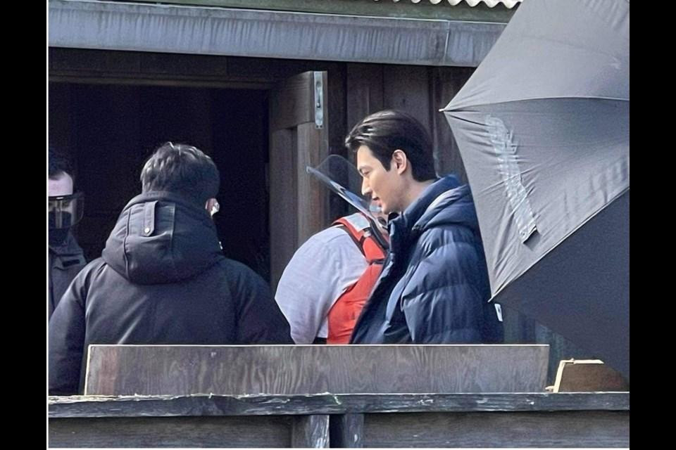 Lee Minho trên trường quay Pachinko tại Khu dân cư ở Richmond, Ca-na-đa