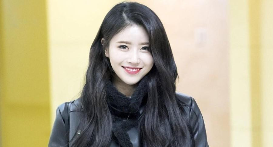 Mijoo là trường hợp khá lạ vì cư dân mạng Hàn Quốc có xu hướng muốn thần tượng thay đổi để trở nên 'đúng chuẩn' hơn. Mijoo là trường hợp khá lạ vì cư dân mạng Hàn Quốc có xu hướng muốn thần tượng thay đổi để trở nên 'đúng chuẩn' hơn.