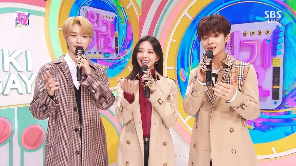 … cho đến 3 tuần gần đây là sự xuất hiện của MC đặc biệt Yuna (ITZY) … cho đến 3 tuần gần đây là sự xuất hiện của MC đặc biệt Yuna (ITZY)