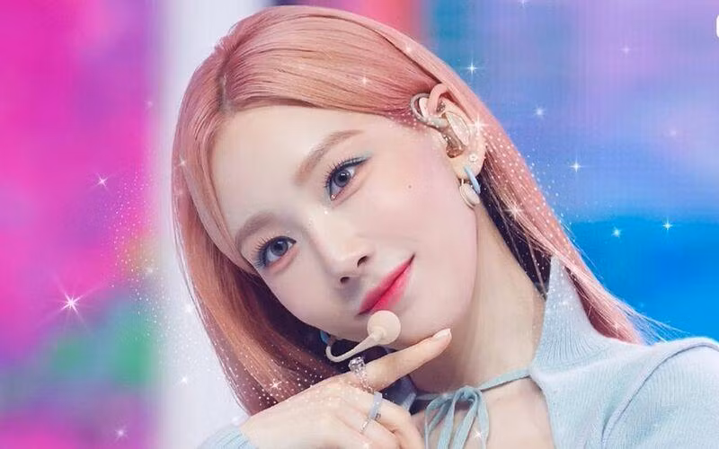 Trưởng nhóm Taeyeon cũng khiến nhiều người bất ngờ khi tiết lộ cô nàng cực kỳ ghét Gee, Hoot và Lion Heart. Thậm chí, nàng trưởng nhóm “bé hạt tiêu” còn từng bật khóc vì không muốn hát và quảng bá “kiệt tác Kpop” Gee.