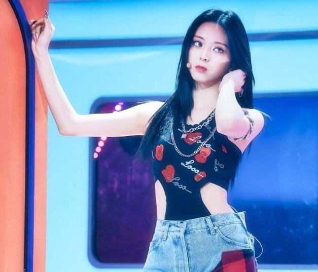 Là em út nhưng Yuna lại có ngoại hình “đánh bật” những người chị cùng nhóm. Là em út nhưng Yuna lại có ngoại hình “đánh bật” những người chị cùng nhóm.