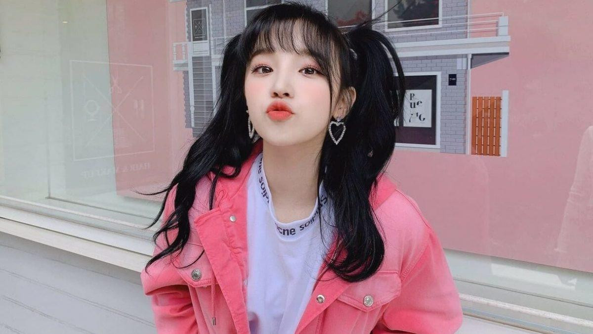 Trước Soyeon, thành viên Yuqi cũng đã “tung” đĩa đơn đầu tay với hẳn 2 ca khúc chủ đề Bonnie & Clyde và Giant, thu về những thành tích vô cùng khả quan. Trước Soyeon, thành viên Yuqi cũng đã “tung” đĩa đơn đầu tay với hẳn 2 ca khúc chủ đề Bonnie & Clyde và Giant, thu về những thành tích vô cùng khả quan.