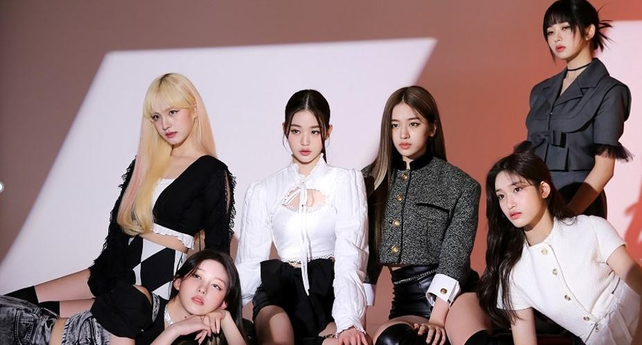 Tân binh 'khủng long' IVE. Tân binh 'khủng long' IVE.