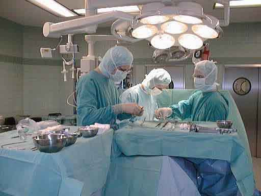 Các bác sĩ đã chiến thắng tạo hóa khi có thể phẫu thuật làm tăng kích thước 