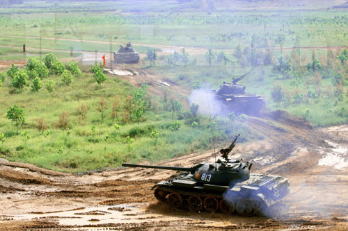 Đội hình xe tăng nhanh chóng mở của mở. Đội hình xe tăng nhanh chóng mở của mở