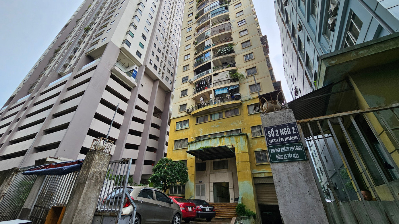 Tòa nhà SICO (phường Mỹ Đình II, quận Nam Từ Liêm) gần 20 năm vẫn chưa có ban quản trị, cư dân chưa được cấp sổ đỏ. Tòa nhà SICO (phường Mỹ Đình II, quận Nam Từ Liêm) gần 20 năm vẫn chưa có ban quản trị, cư dân chưa được cấp sổ đỏ.