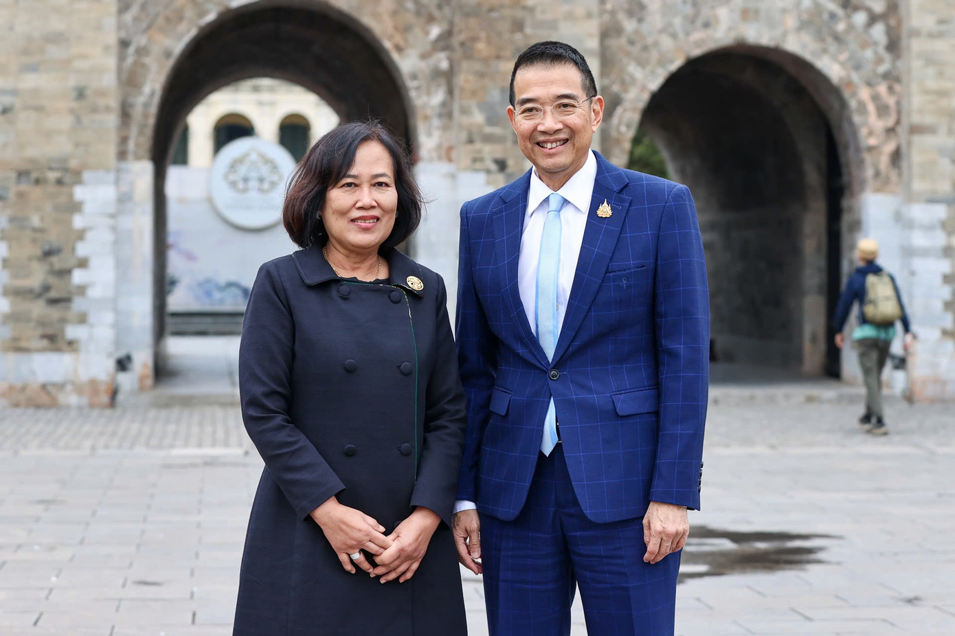 Bộ trưởng Ngoại giao Thái Lan Maris Sangiampongsa và Phu nhân. (Ảnh: Nhật Minh)