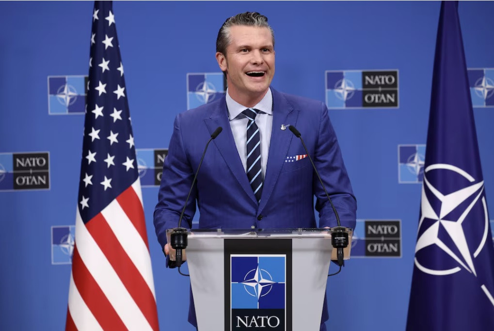 Bộ trưởng Quốc phòng Mỹ Pete Hegseth phát biểu tại trụ sở NATO, ngày 13/2. (Ảnh: Reuters) Bộ trưởng Quốc phòng Mỹ Pete Hegseth phát biểu tại trụ sở NATO, ngày 13/2. (Ảnh: Reuters)