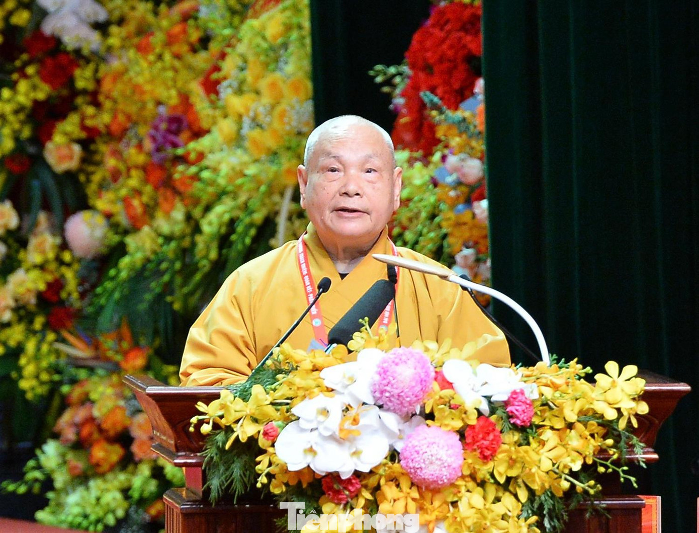 Hòa thượng Thích Thiện Nhơn, Chủ tịch Hội đồng trị sự Giáo hội Phật giáo Việt Nam báo cáo Tổng kết công tác nhiệm kỳ 2017-2022 và Chương trình hoạt động Phật sự nhiệm kỳ IX (2022-2027) của Giáo hội.