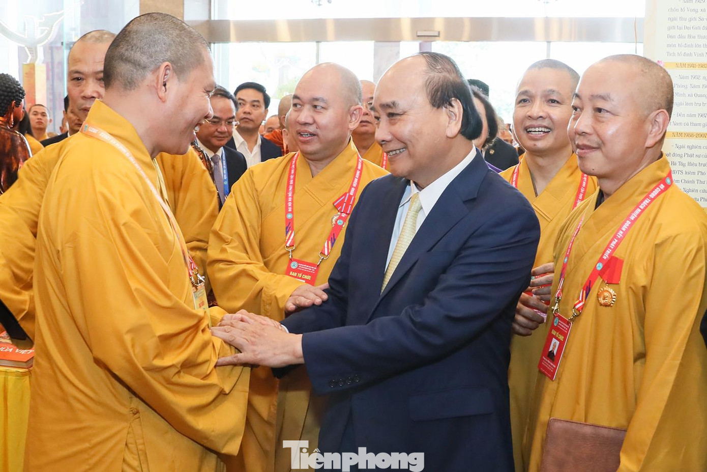 Chủ tịch nước Nguyễn Xuân Phúc đến dự và phát biểu tại Đại hội.