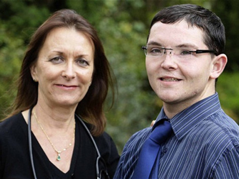 Steven và mẹ. Steven và mẹ