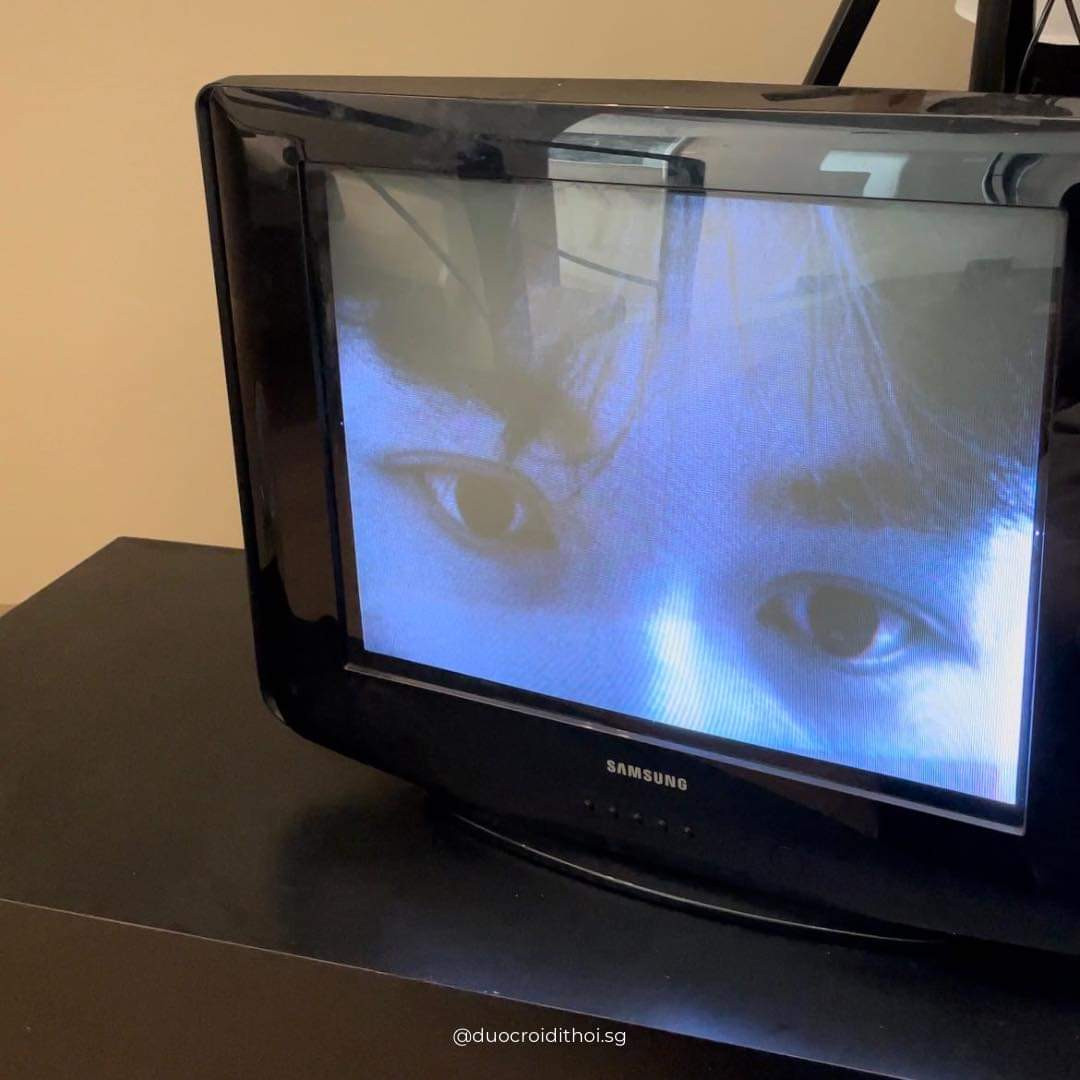 Tác phẩm tại triển lãm để lại nhiều ấn tượng cho người thưởng thức. (Ảnh: @duocroidithoi.sg) Tác phẩm tại triển lãm để lại nhiều ấn tượng cho người thưởng thức. (Ảnh: @duocroidithoi.sg)