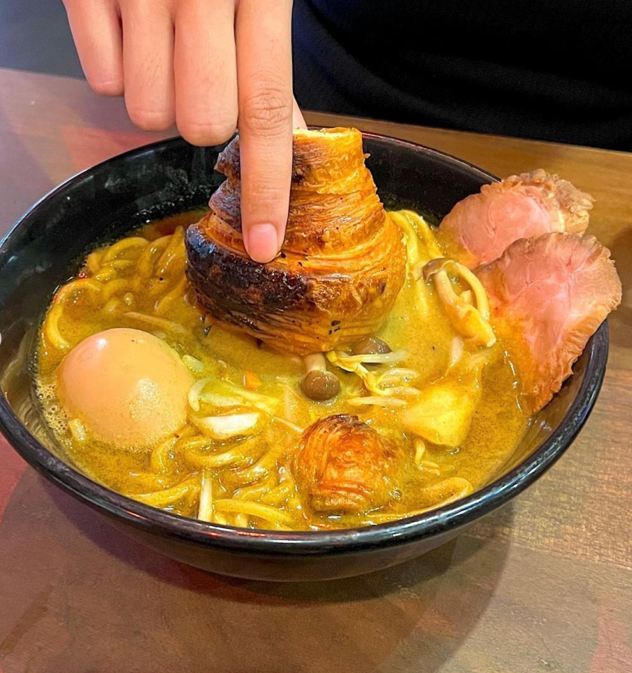 Nghe không liên quan nhưng biết đâu lại là sự kết hợp tuyệt vời. (Ảnh: @menya_shishido) Nghe không liên quan nhưng biết đâu lại là sự kết hợp tuyệt vời. (Ảnh: @menya_shishido)