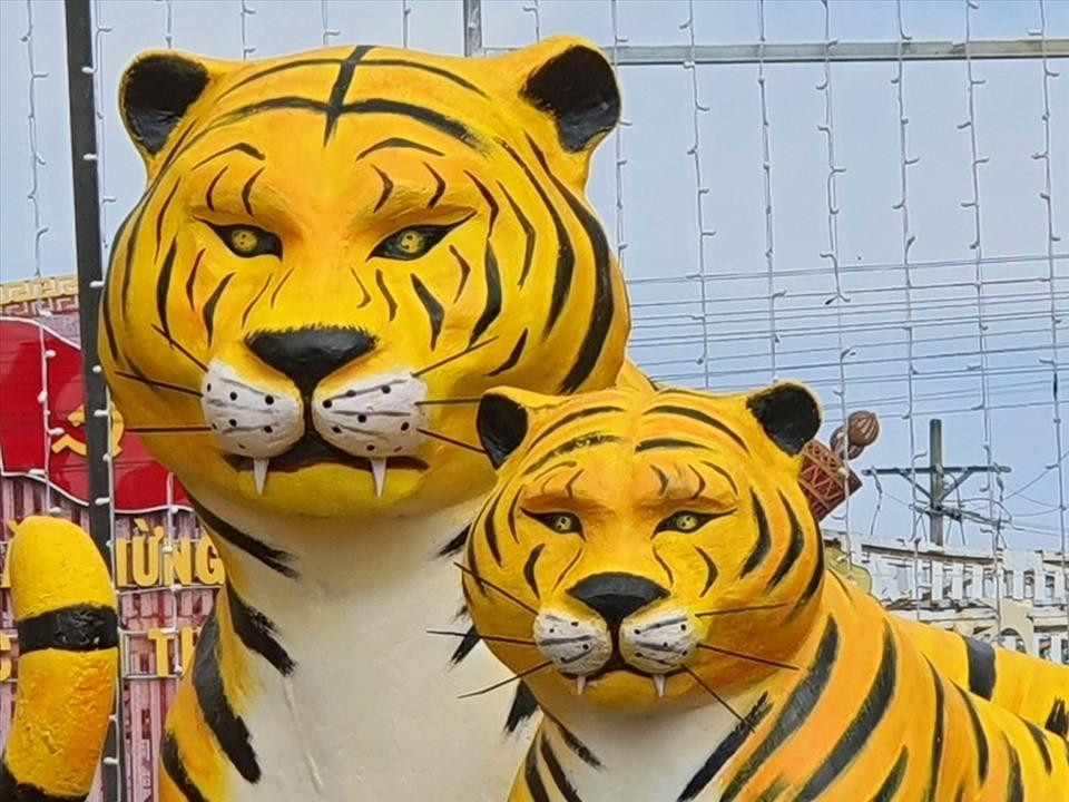 Biểu cảm &quot;hờn dỗi cả thế giới&quot; của chúa sơn lâm.