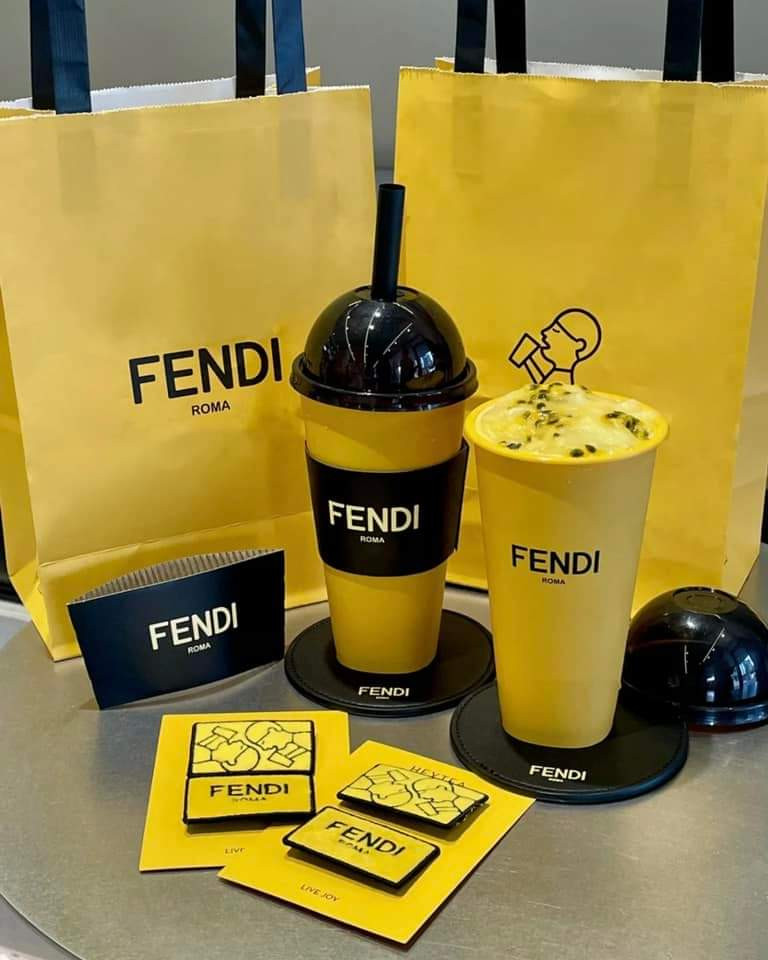 Bộ sưu tập đánh dấu sự kết hợp lần này. (Ảnh: Internet) Bộ sưu tập đánh dấu sự kết hợp lần này. (Ảnh: Internet)