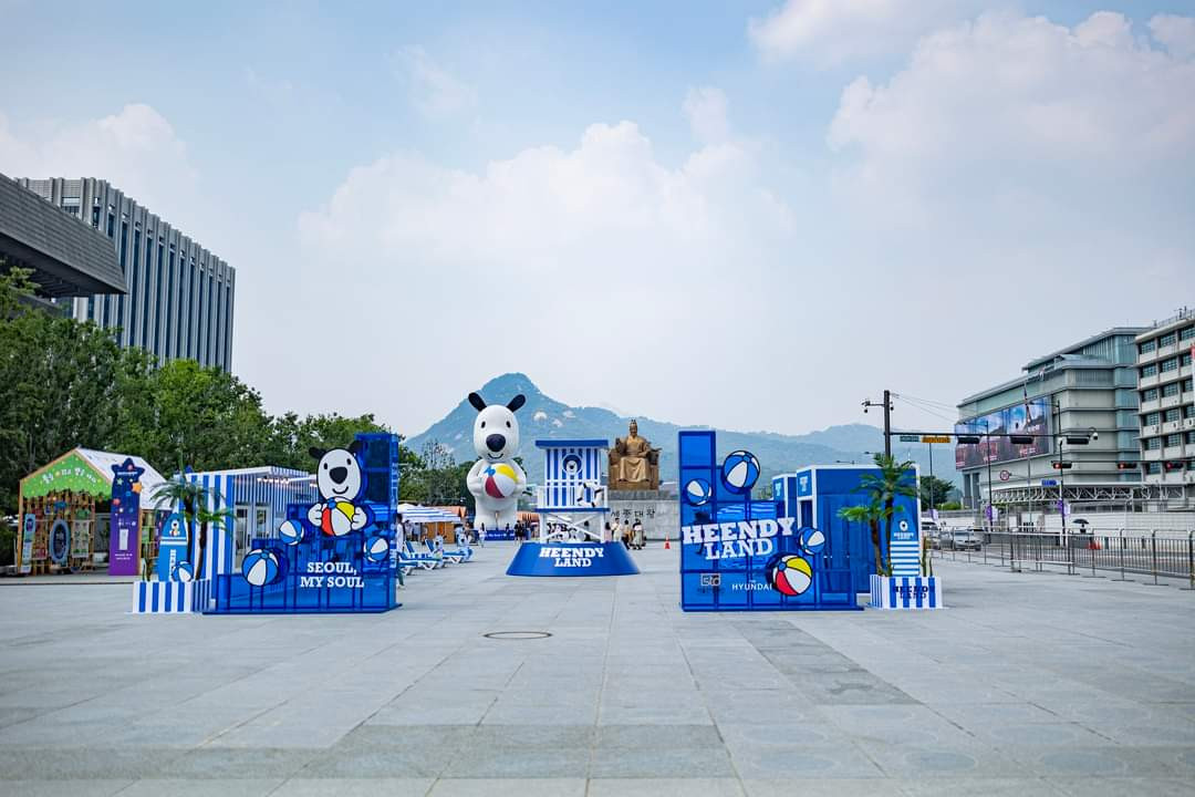 Không gian lễ hội Bãi biển mùa Hè Seoul năm nay. Không gian lễ hội Bãi biển mùa Hè Seoul năm nay.