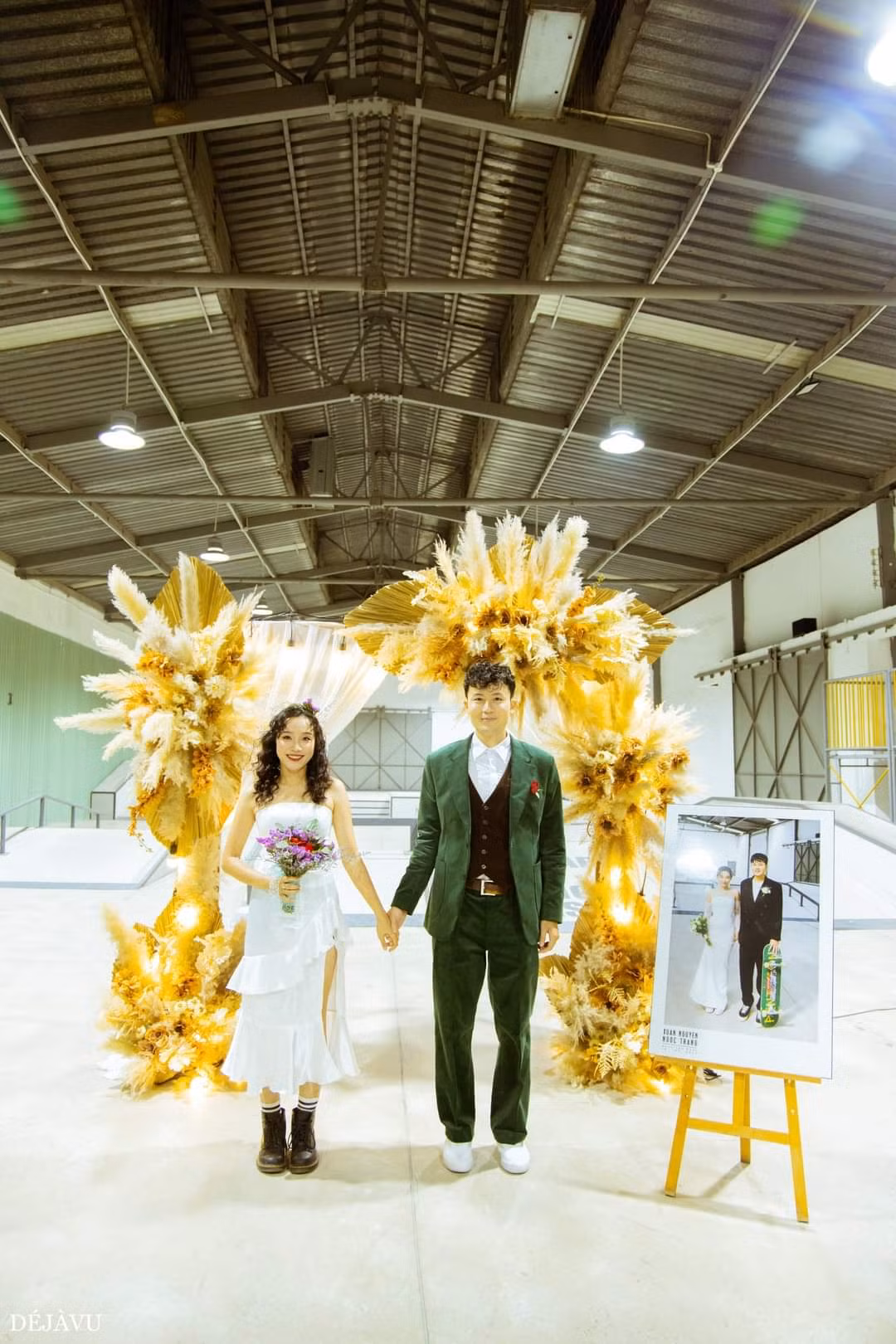 Cặp đôi "nên duyên" nhờ trượt ván. (Ảnh: Lương Phạmm) Cặp đôi "nên duyên" nhờ trượt ván. (Ảnh: Lương Phạmm)
