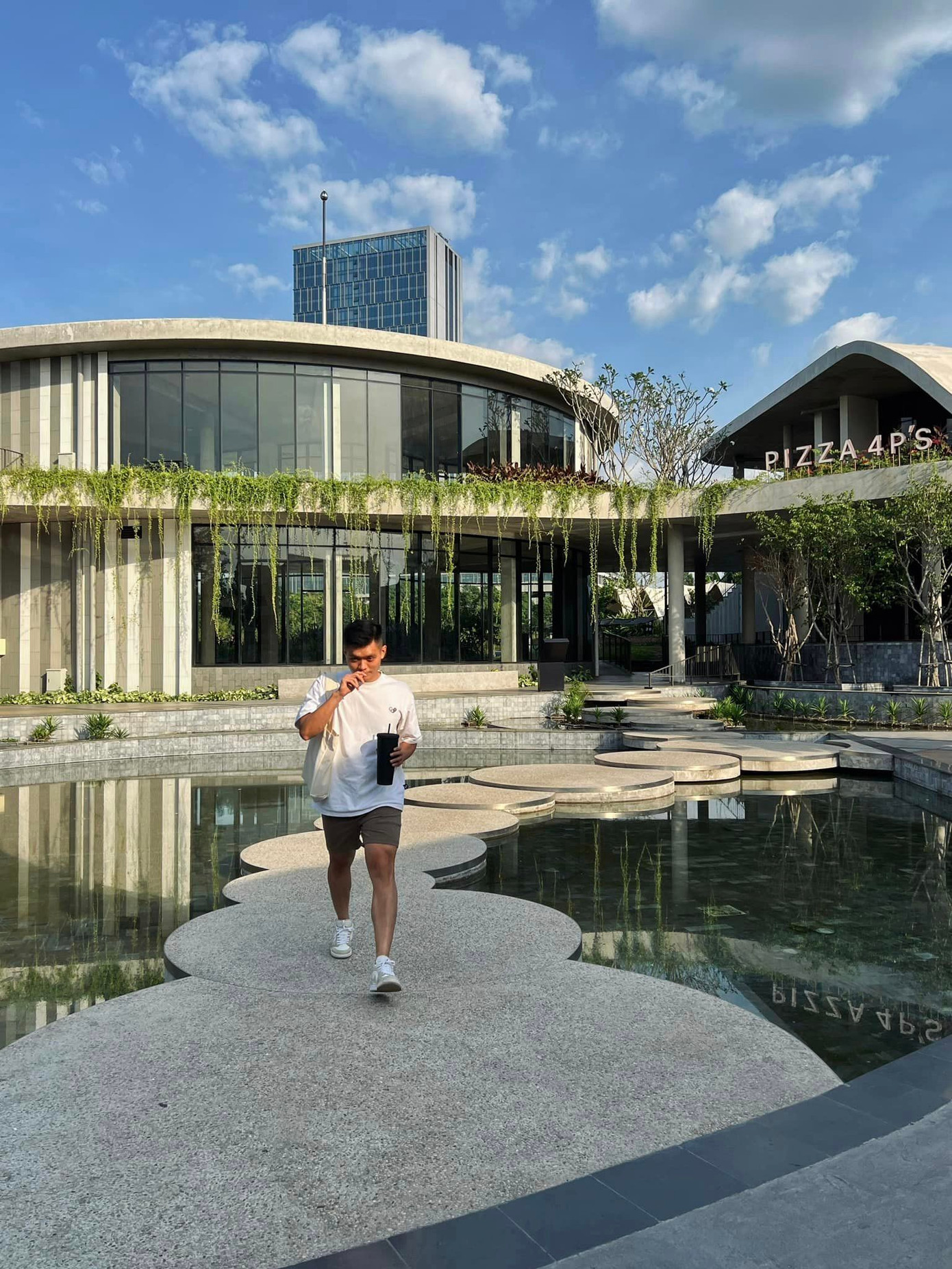 Còn chờ gì mà không đến đây để “rinh” những bức hình sống ảo chất lượng! (Ảnh: Hà Mạnh) Còn chờ gì mà không đến đây để “rinh” những bức hình sống ảo chất lượng! (Ảnh: Hà Mạnh)