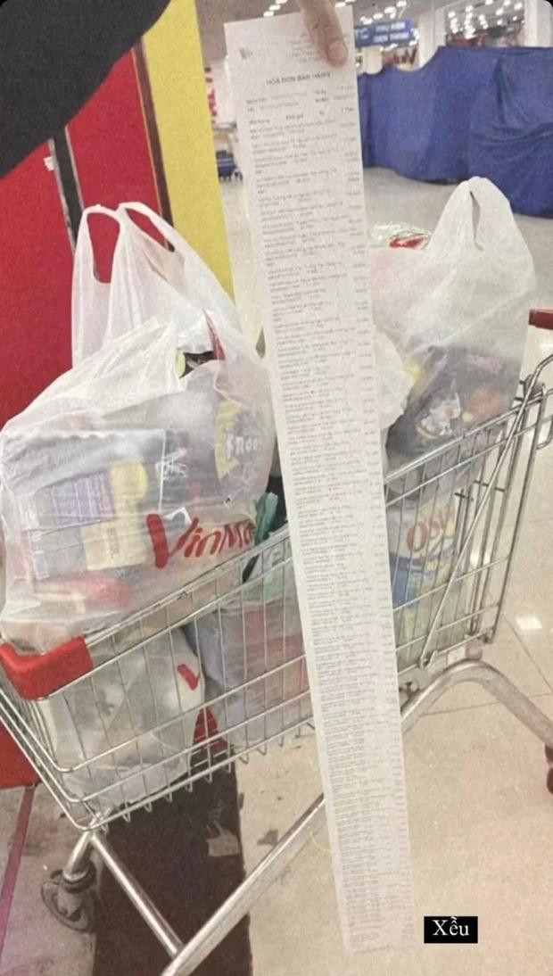 Tân sinh viên lần đầu đi siêu thị và cái kết.