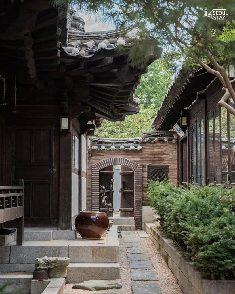 Rakkojae được bao phủ bởi thiên nhiên trong lành. (Ảnh: @seoulstay_official)