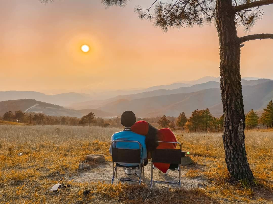 Rủ “người thương” cùng đi cắm trại tại đồi Phượng Hoàng là một idea vô cùng thú vị mà bạn nên thử. Ảnh:Việt Đức