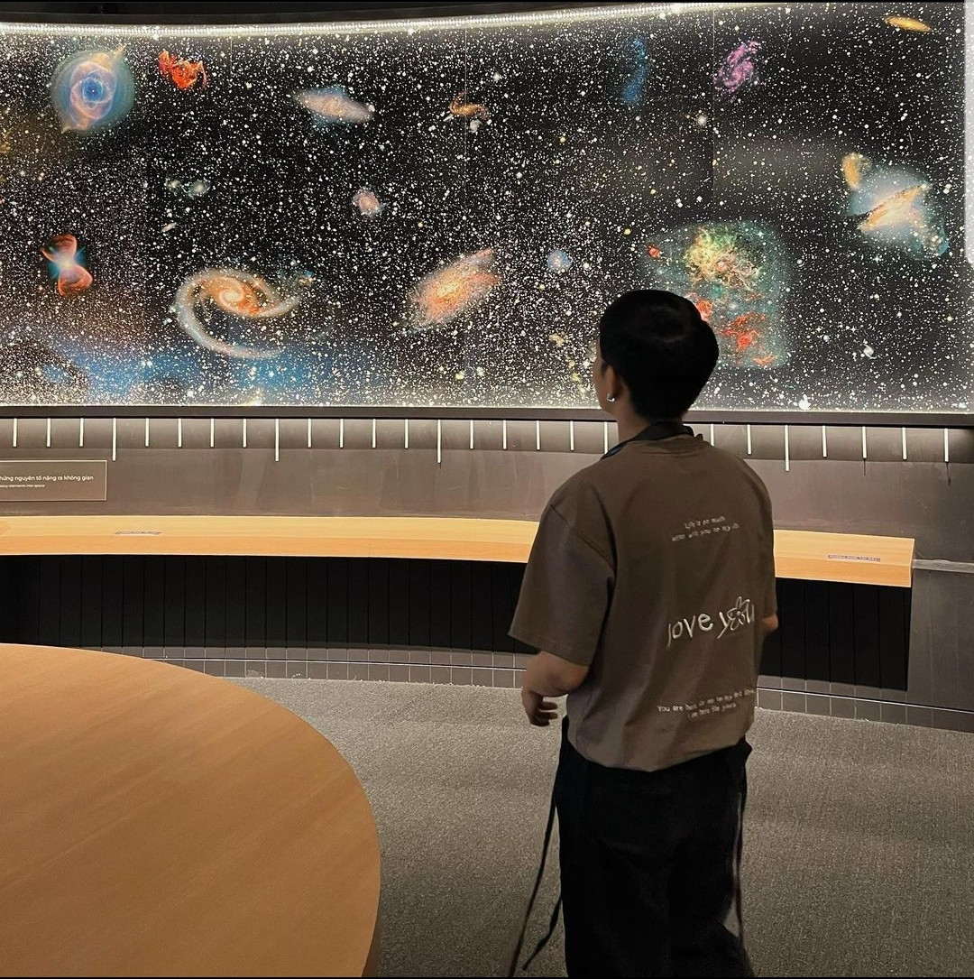 Giơ máy lên là có ngay ảnh đẹp mang về. (Ảnh:booxbu)