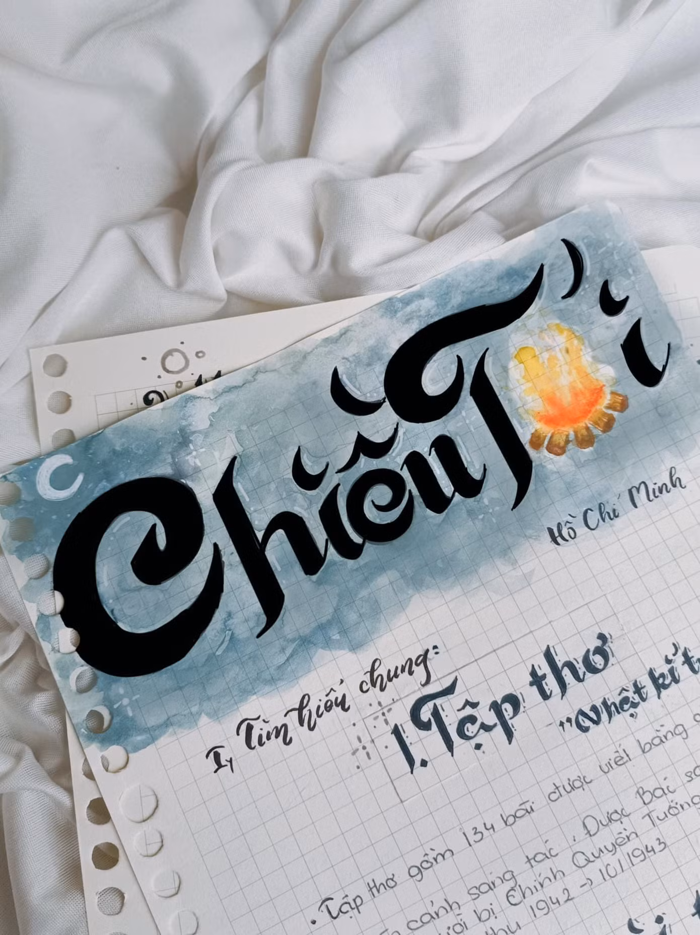 Những “tác phẩm” khiến ta liên tưởng tới những bài báo tường đẹp mắt. (Ảnh: Kim Kim)