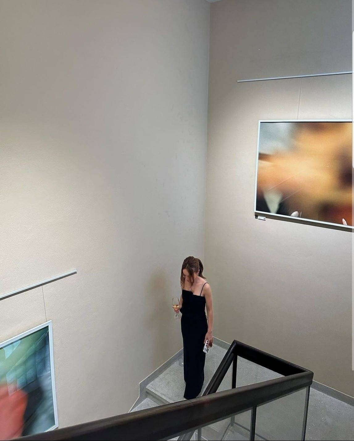 Chiếc view "xịn xò" để check-in tại triển lãm. (Ảnh: yentrangnguyen_) Chiếc view "xịn xò" để check-in tại triển lãm. (Ảnh: yentrangnguyen_)