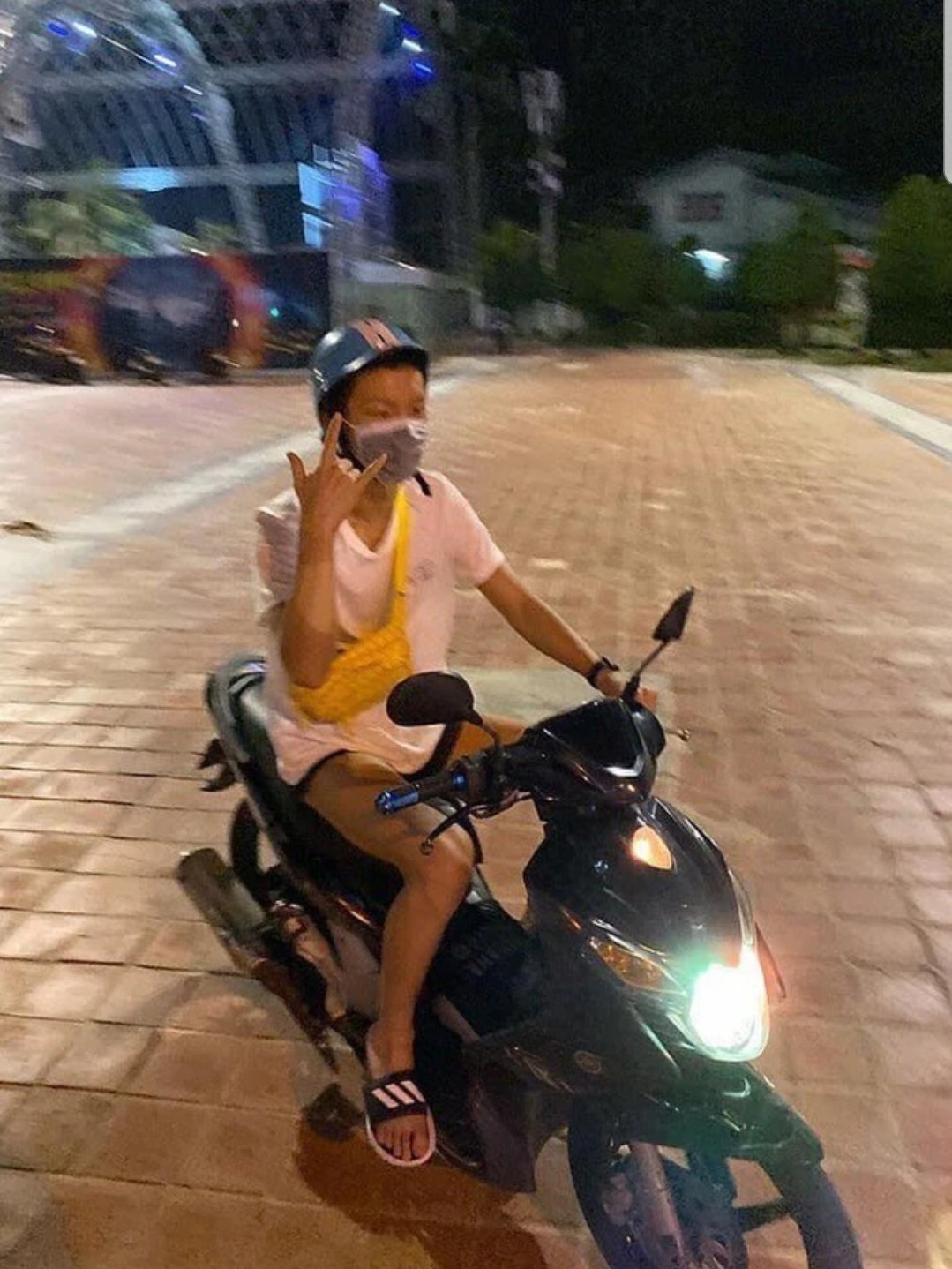 "Con rể Việt Nam" đích thị là Seunghoon. (Ảnh: Internet) "Con rể Việt Nam" đích thị là Seunghoon. (Ảnh: Internet)