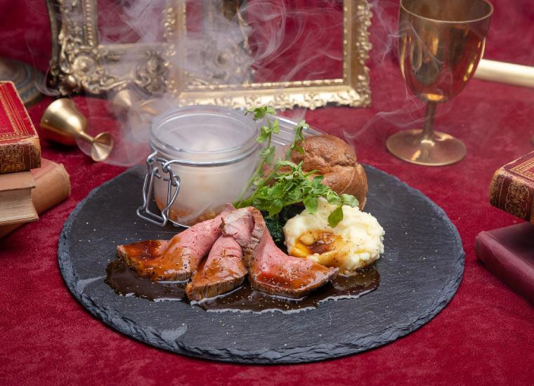 Thực đơn đồ ăn của của quán gây ấn tượng ngay từ cái nhìn đầu tiên. Thực đơn đồ ăn của của quán gây ấn tượng ngay từ cái nhìn đầu tiên.