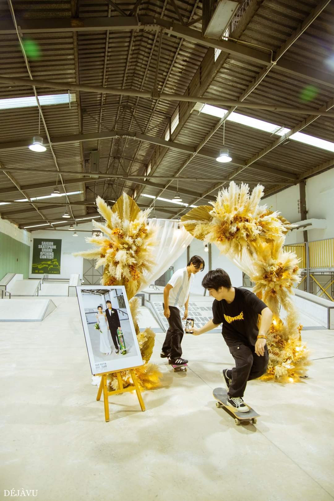 Hoạt động đặc biệt cho đám cưới "có một không hai". (Ảnh: Lương Phạmm)