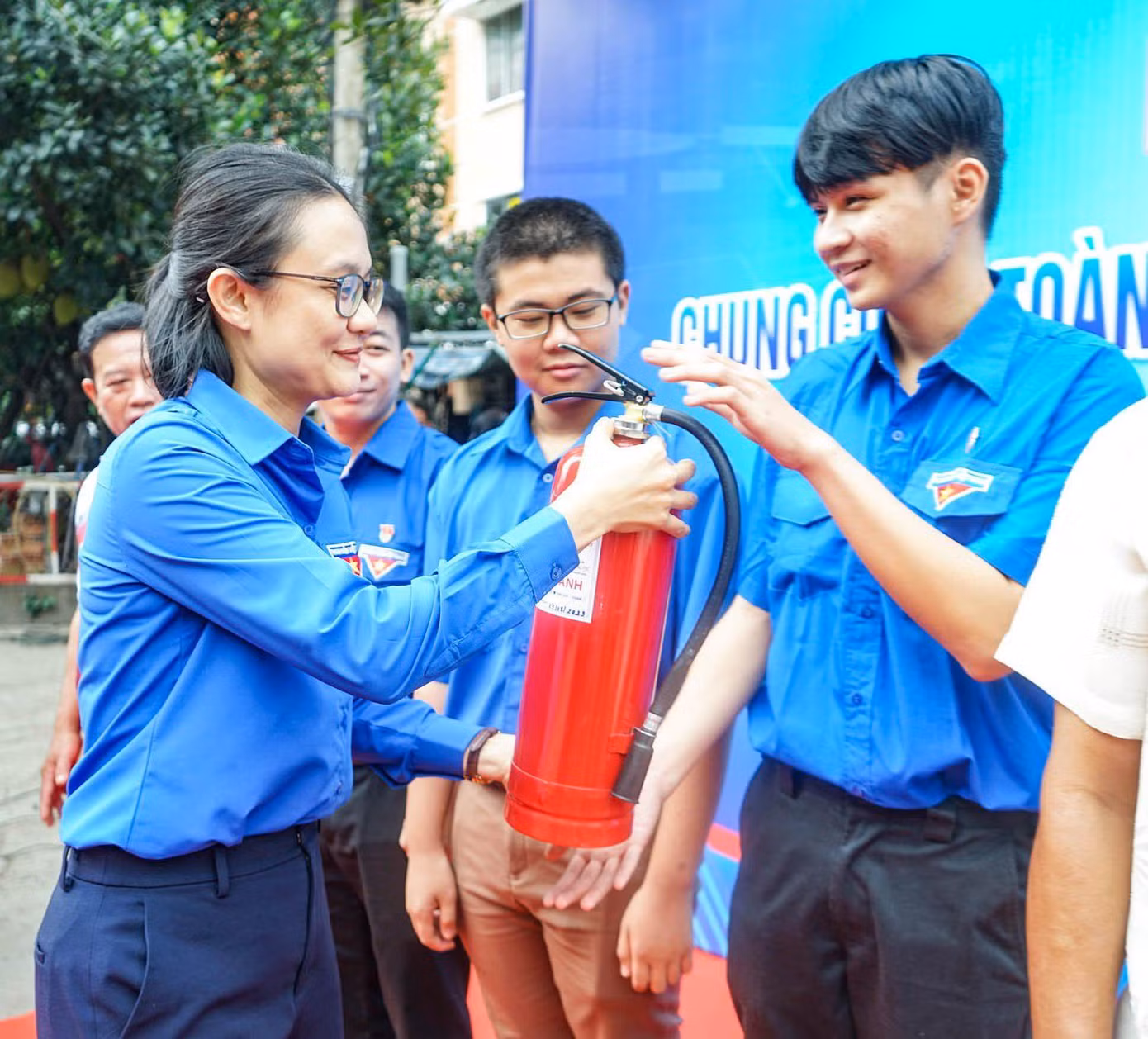 Các vật dụng cần thiết được trang bị. (Ảnh: Thành Đoàn TP.HCM)