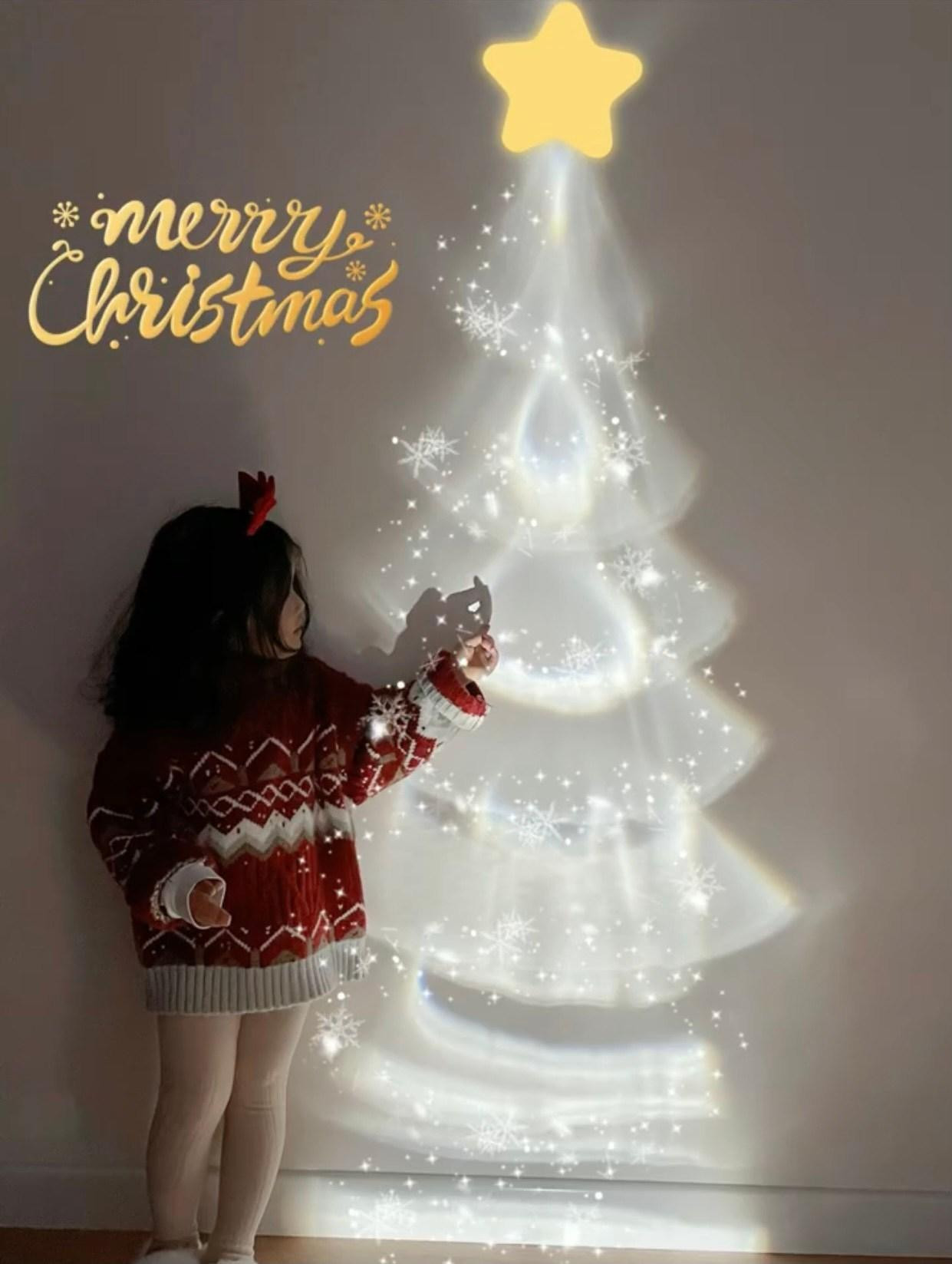 Không ai nghĩ chỉ với một chai nước mà có thể rinh được ảnh xinh! (Ảnh: Weibo Việt Nam) Không ai nghĩ chỉ với một chai nước mà có thể rinh được ảnh xinh! (Ảnh: Weibo Việt Nam)